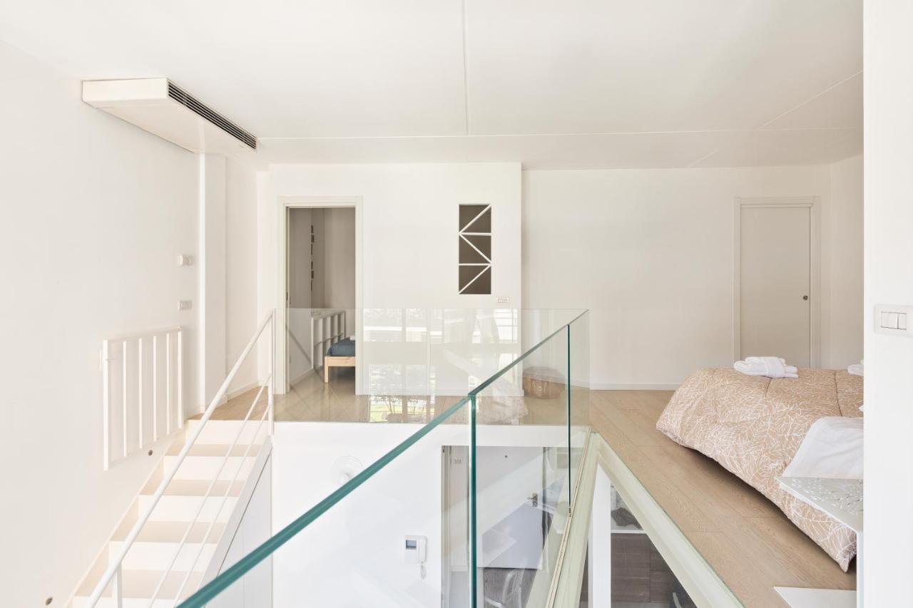 Elegant Loft With Balcony! Apartman Milánó Kültér fotó